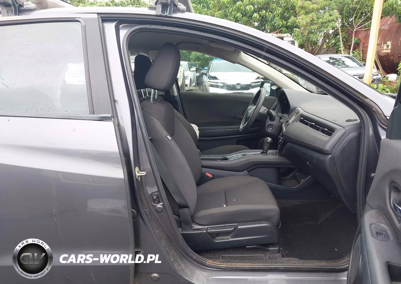 2019 Honda Hr-V Lx VIN:3CZRU5H3XKG700124 - 5