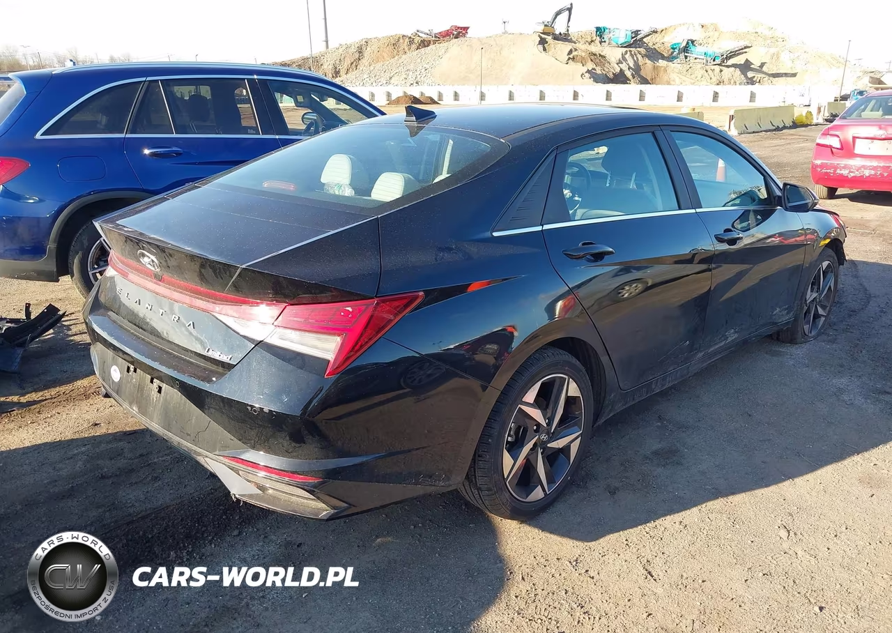 2023 Hyundai Elantra Limited VIN:KMHLP4AG2PU564159 - 4