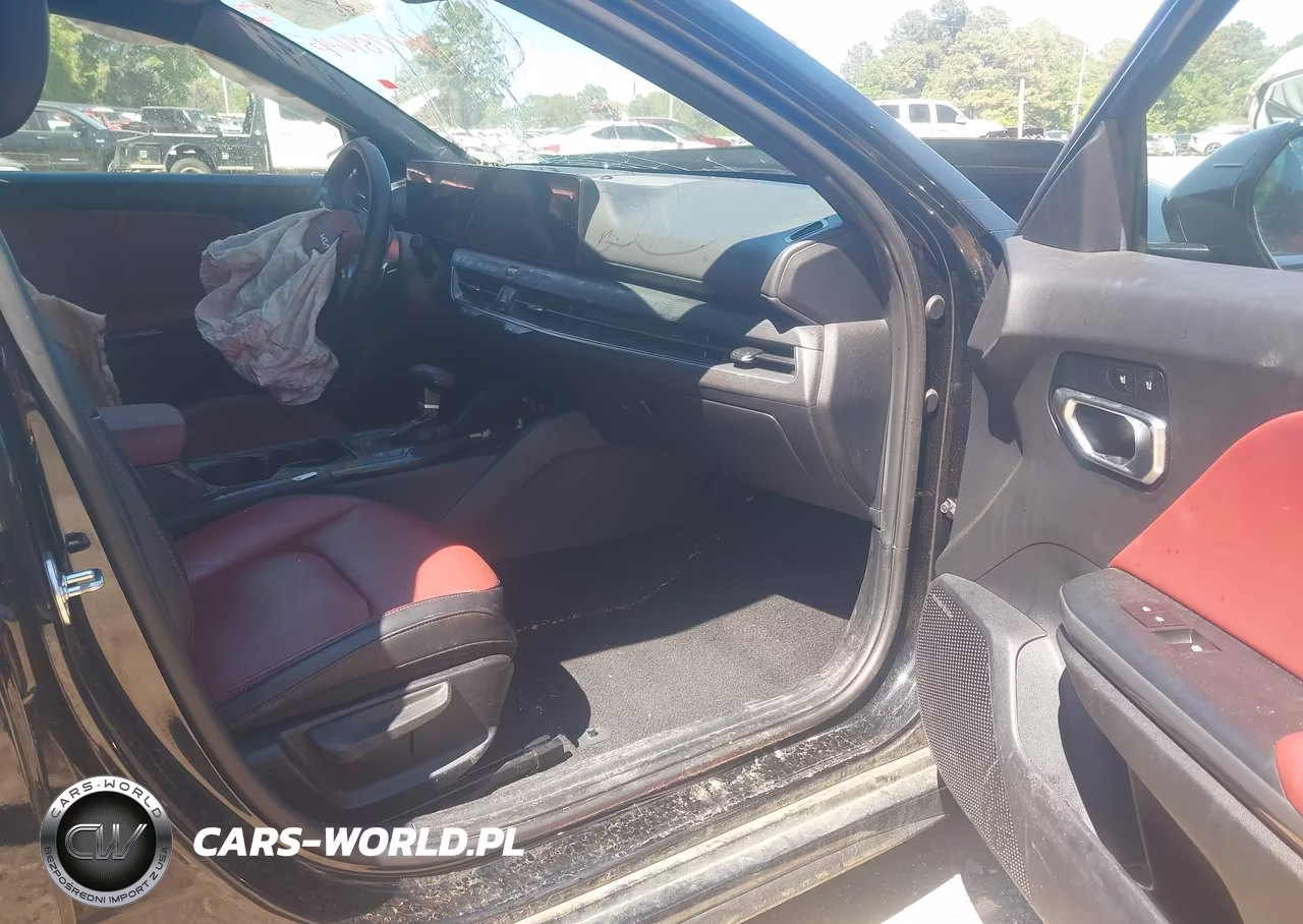 2025 Kia K4 Gt-Line VIN:3KPFW4DE0SE051157 - 5