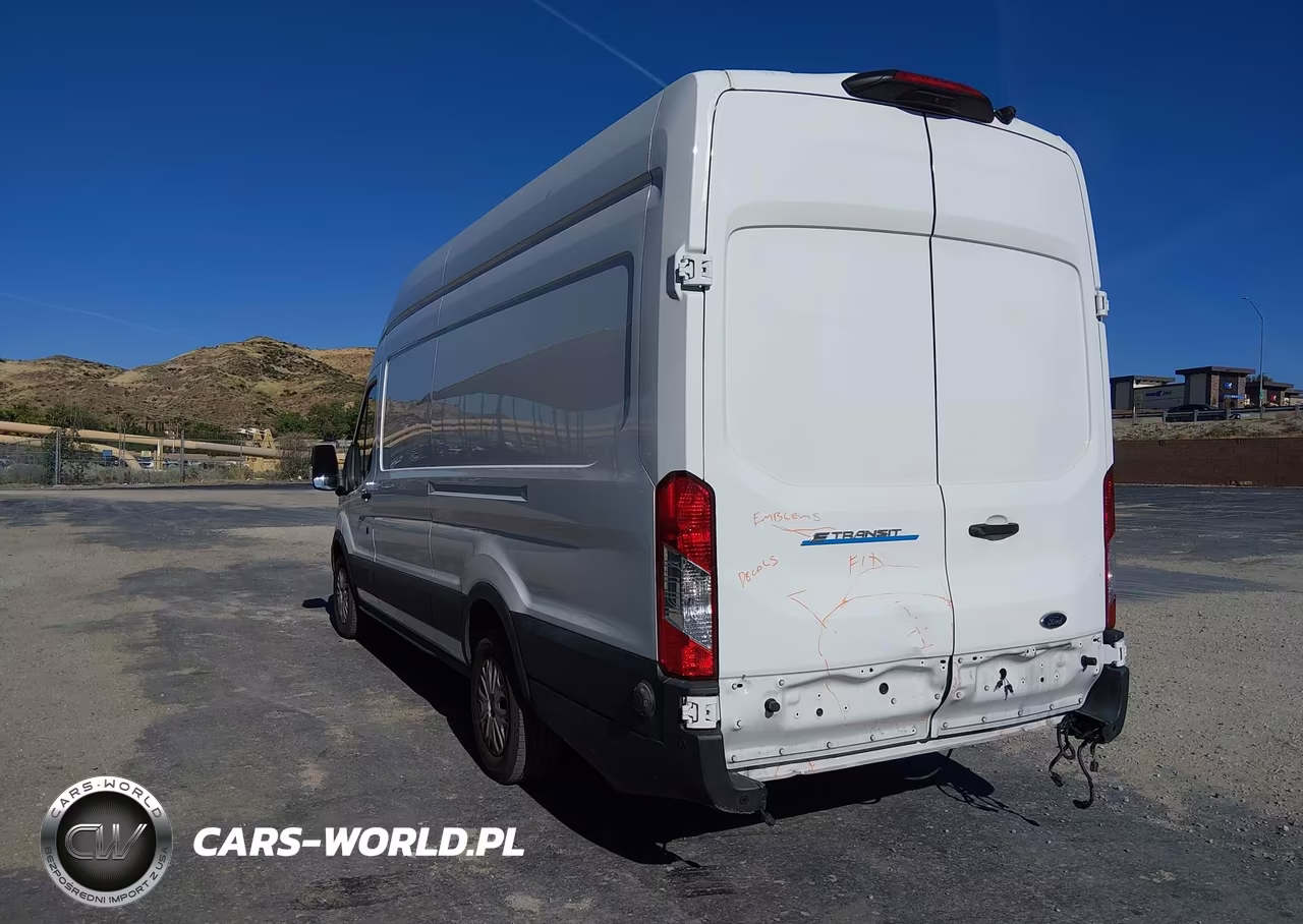 2022 Ford E-Transit-350 Cargo Van VIN:1FTBW3XK0NKA46682 - 3