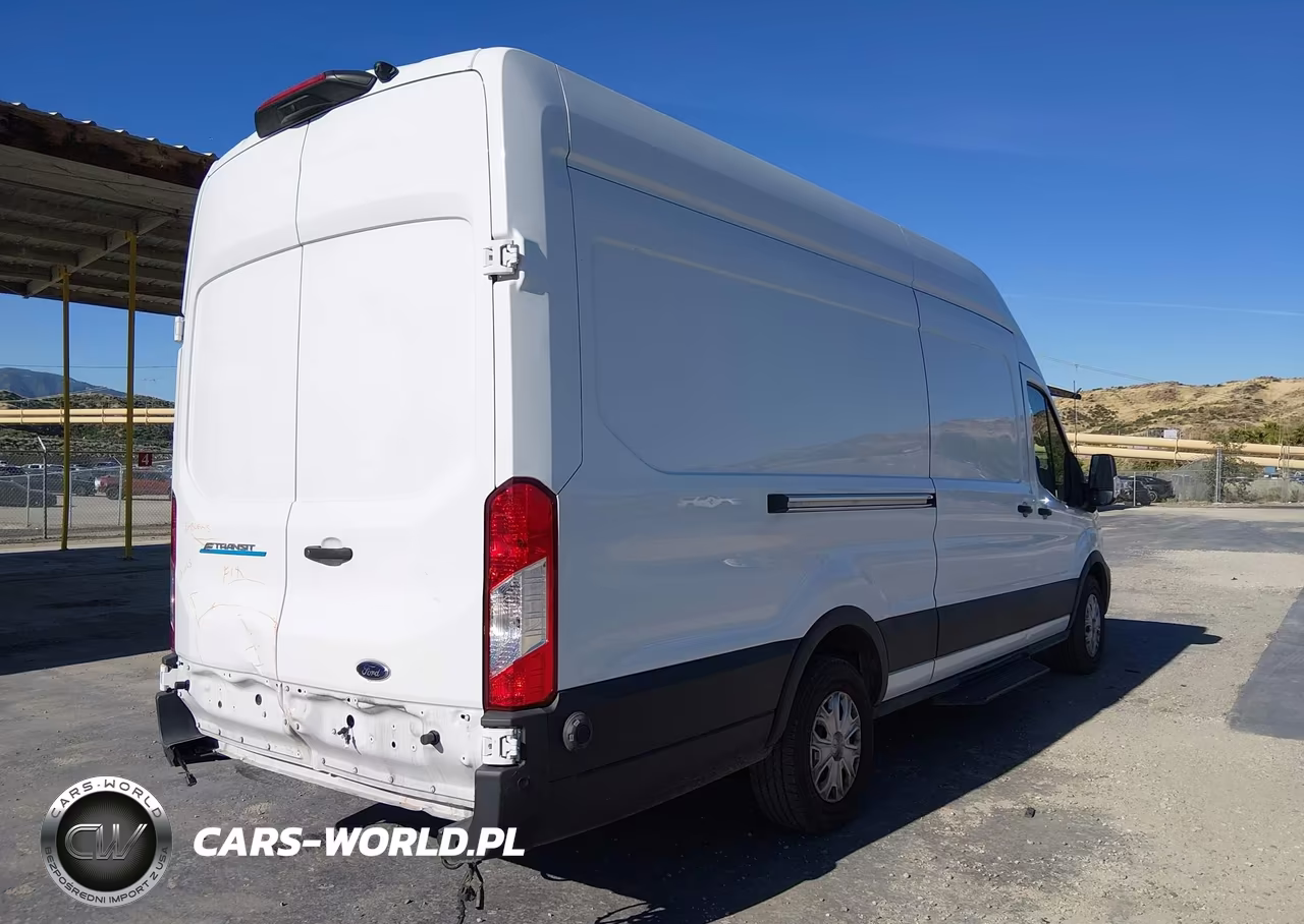 2022 Ford E-Transit-350 Cargo Van VIN:1FTBW3XK0NKA46682 - 4