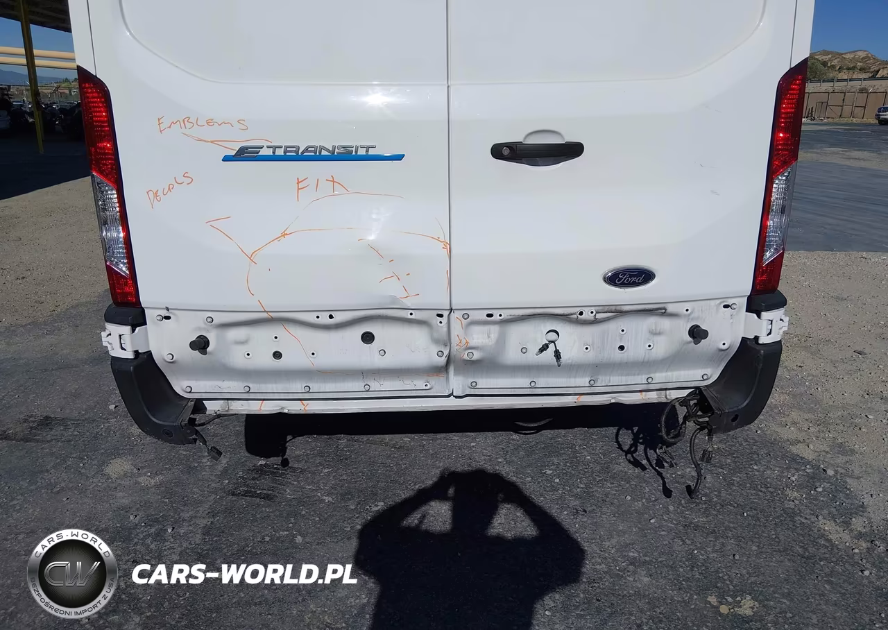 2022 Ford E-Transit-350 Cargo Van VIN:1FTBW3XK0NKA46682 - 6