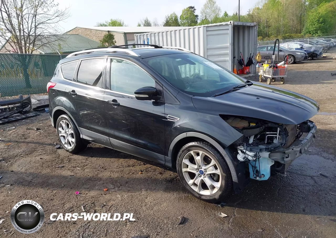 2015 Ford Escape Titanium – zdjęcie 1 z 20
