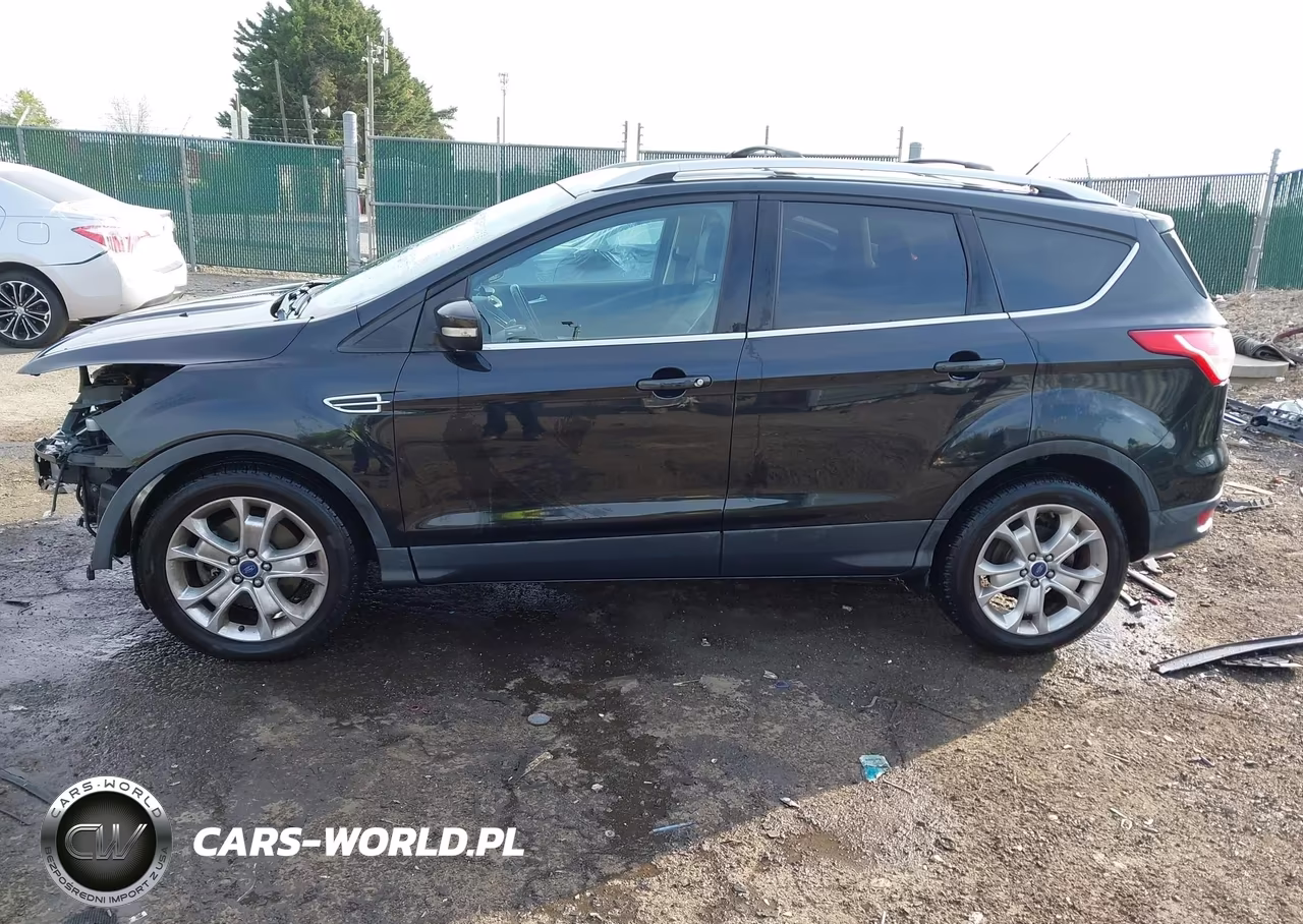 2015 Ford Escape Titanium VIN:1FMCU9J98FUB23366 - 15