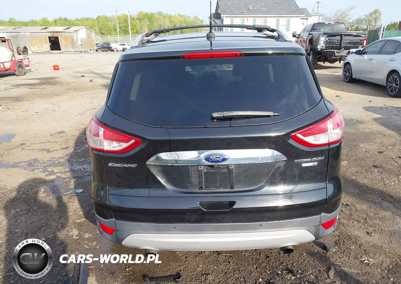 2015 Ford Escape Titanium VIN:1FMCU9J98FUB23366 - 17