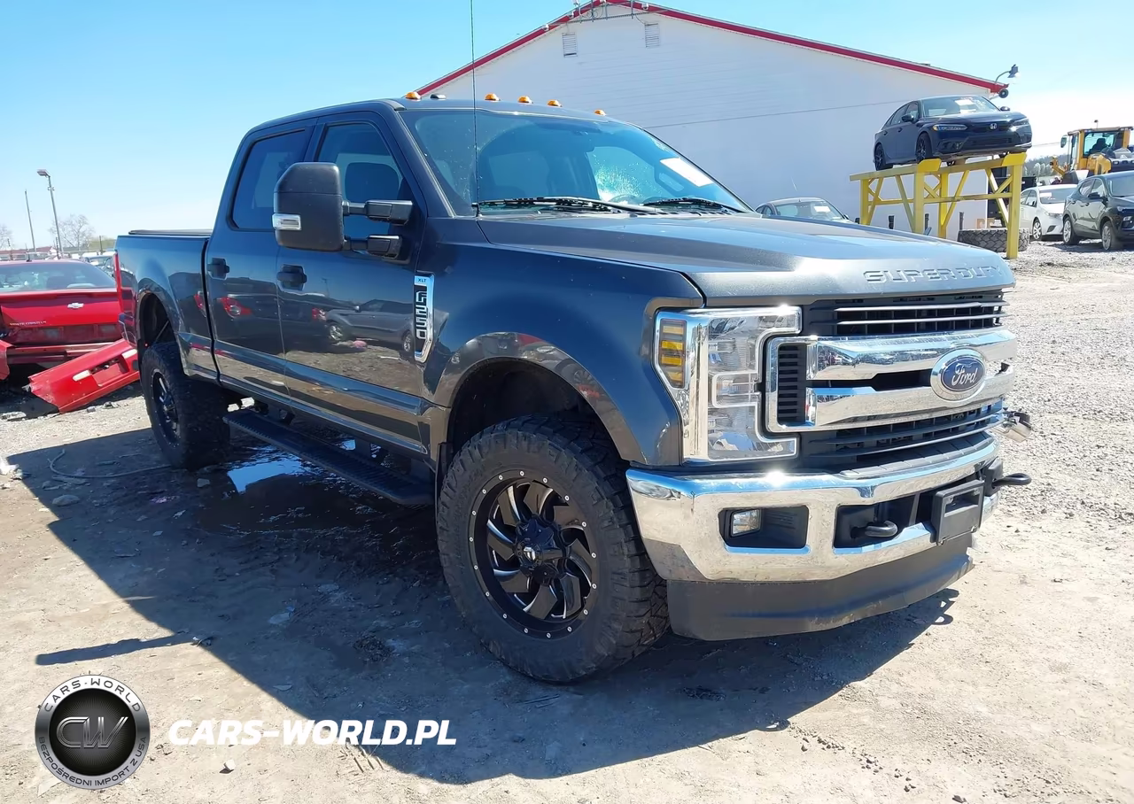 2018 Ford F-250 Xlt – zdjęcie 1 z 16