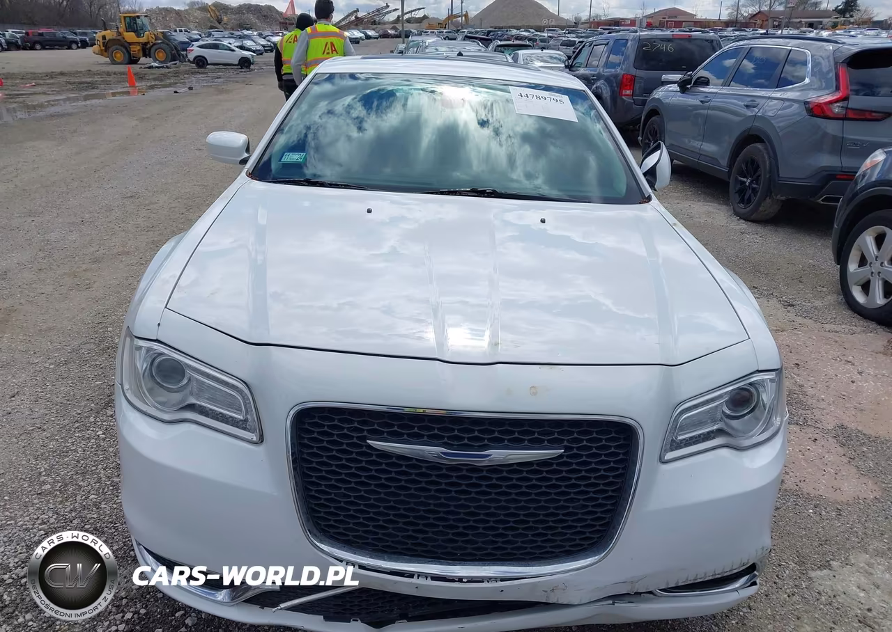 2016 Chrysler 300 Limited VIN:2C3CCAAG4GH243259 - 12