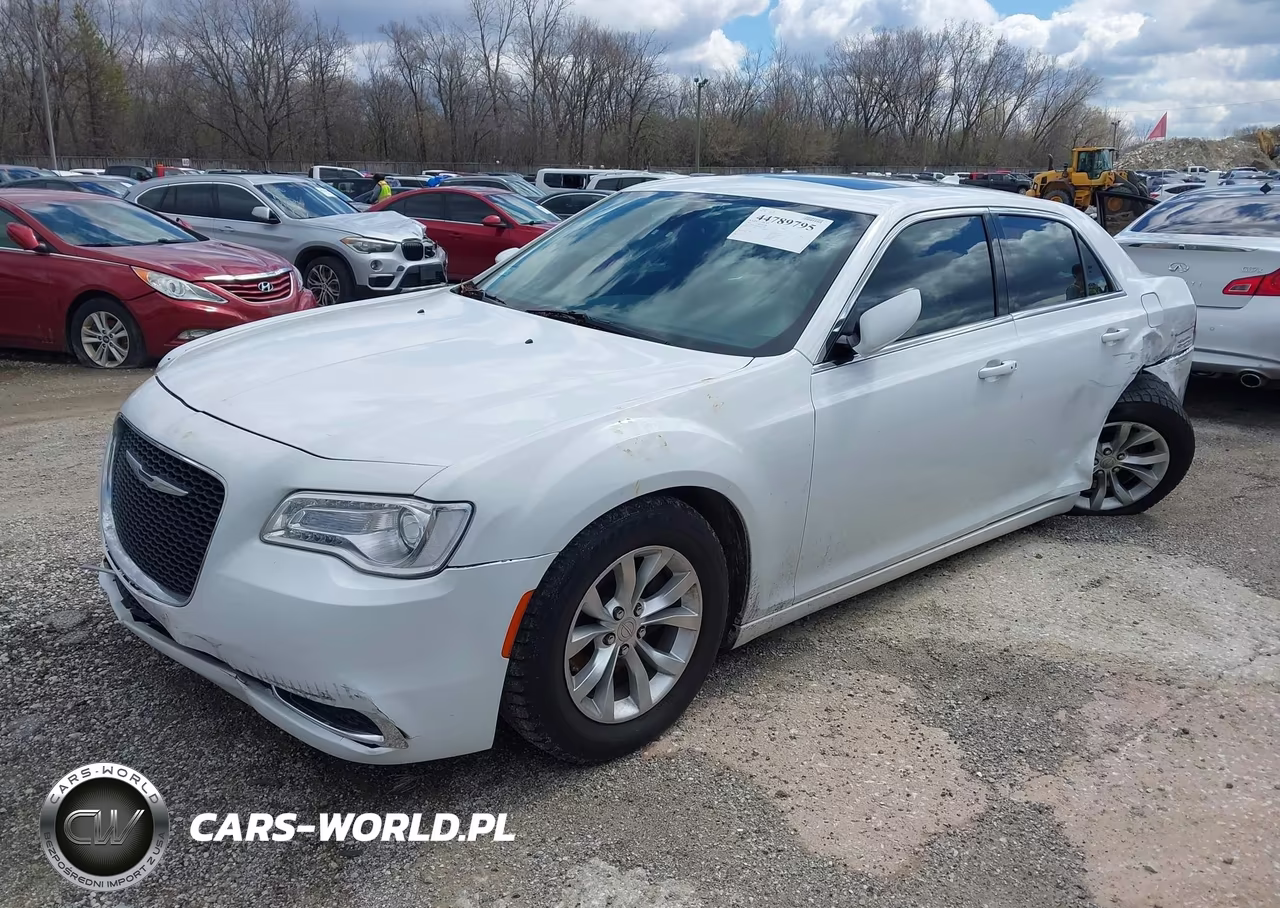 2016 Chrysler 300 Limited VIN:2C3CCAAG4GH243259 - 2