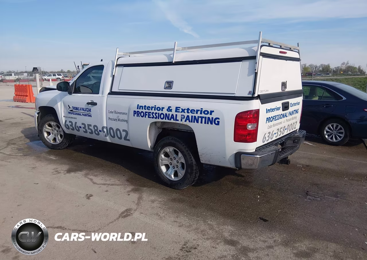 2007 Chevrolet Silverado 1500 Work Truck VIN:1GCEC14CX7E538175 - 3