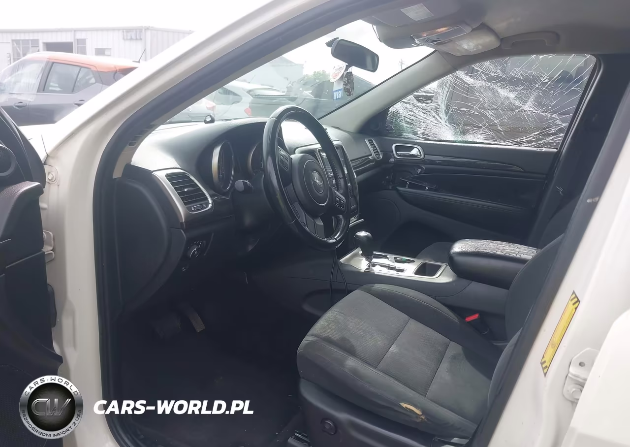 2011 Jeep Grand Cherokee Laredo VIN:1J4RS4GG8BC554071 - 5