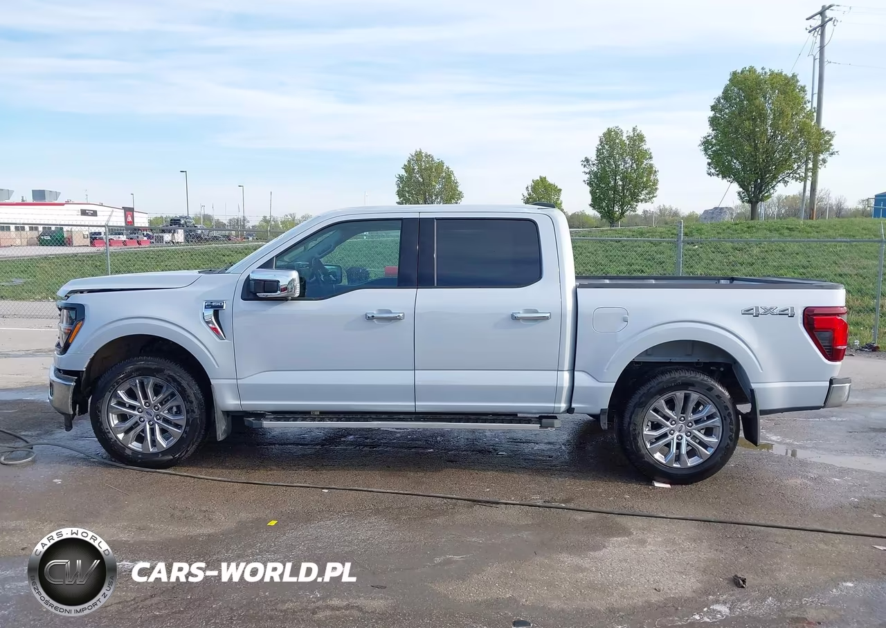 2025 Ford F-150 Xlt VIN:1FTFW3L89SFC10222 - 14