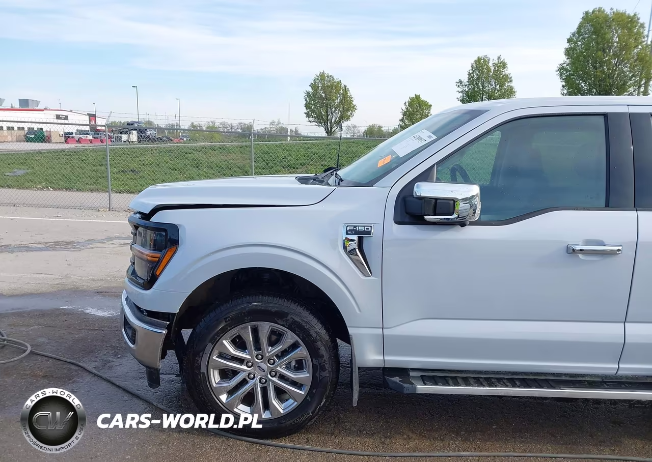 2025 Ford F-150 Xlt VIN:1FTFW3L89SFC10222 - 17
