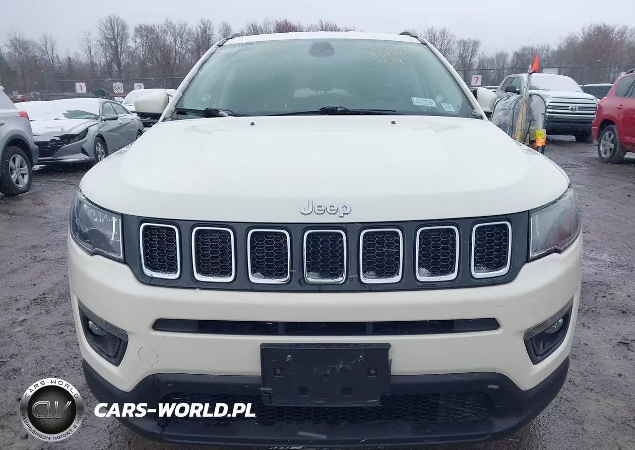 2019 Jeep Compass Latitude 4X4 VIN:3C4NJDBB8KT734657 - 13
