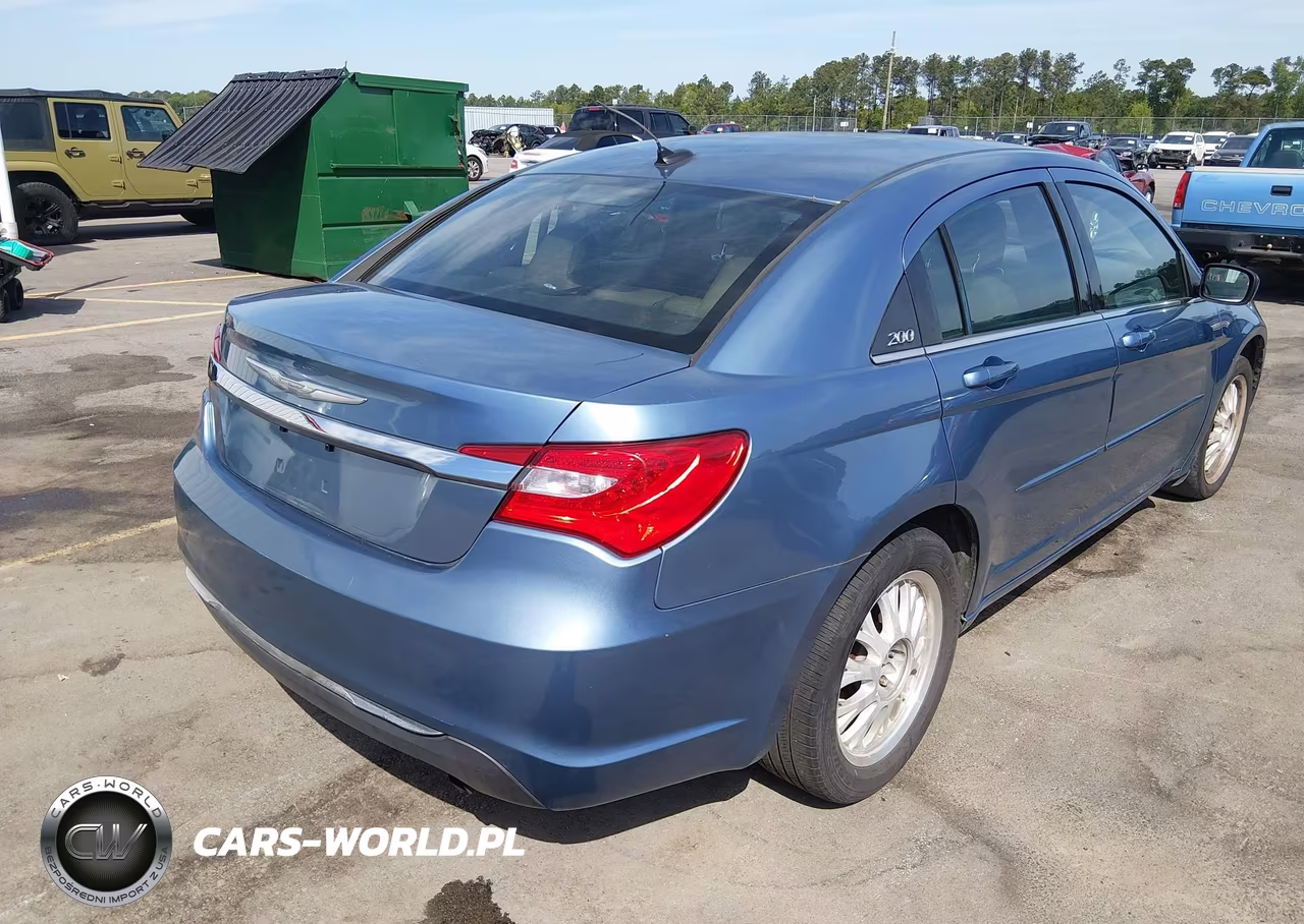 2011 Chrysler 200 Lx VIN:1C3BC4FB2BN559933 - 4