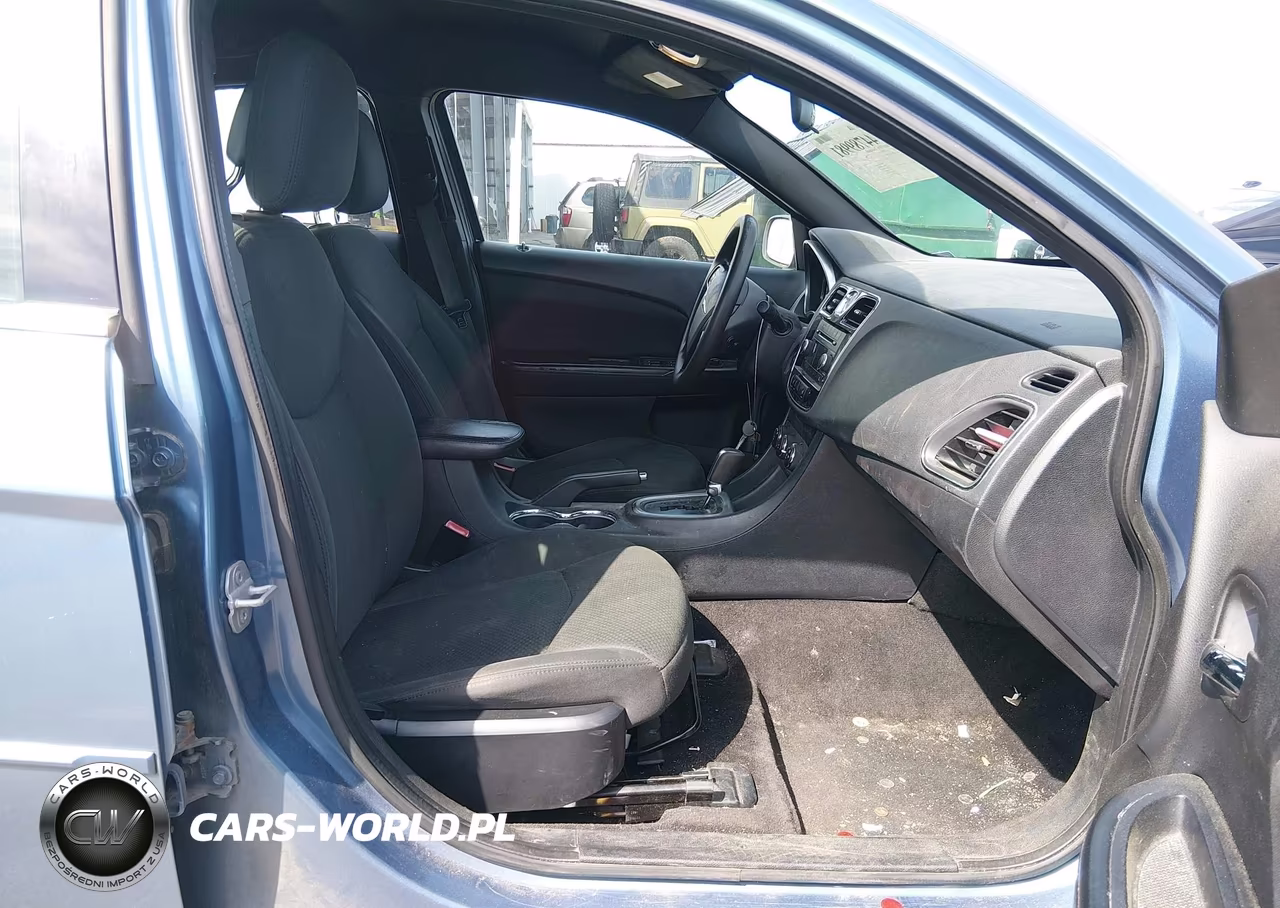 2011 Chrysler 200 Lx VIN:1C3BC4FB2BN559933 - 5