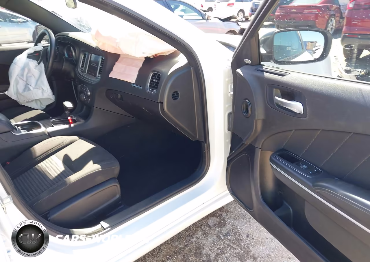 2023 Dodge Charger Sxt VIN:2C3CDXBG4PH673873 - 5