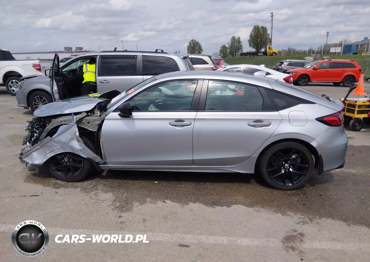 2024 Honda Civic Sport VIN:19XFL2H88RE003921 - 14