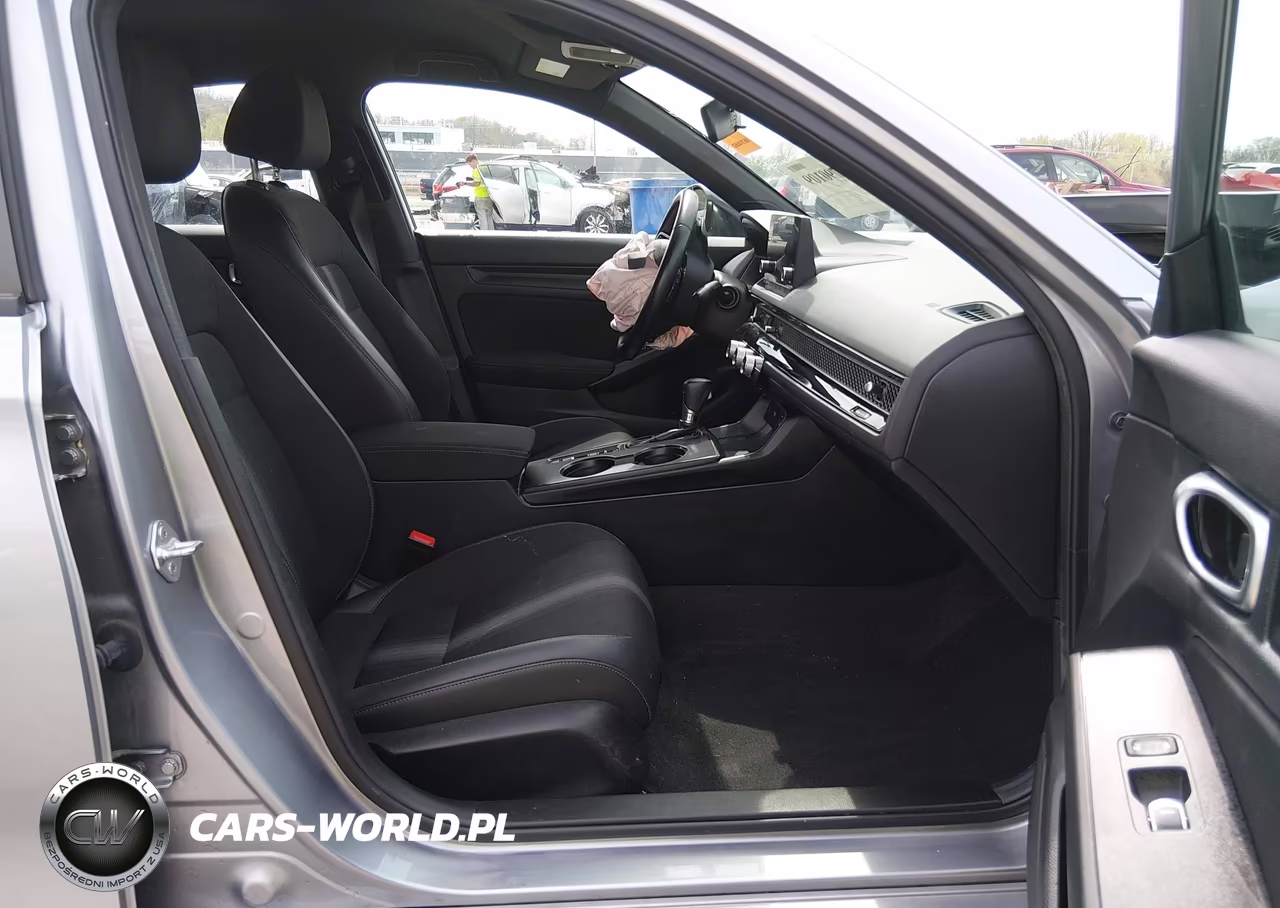 2024 Honda Civic Sport VIN:19XFL2H88RE003921 - 5