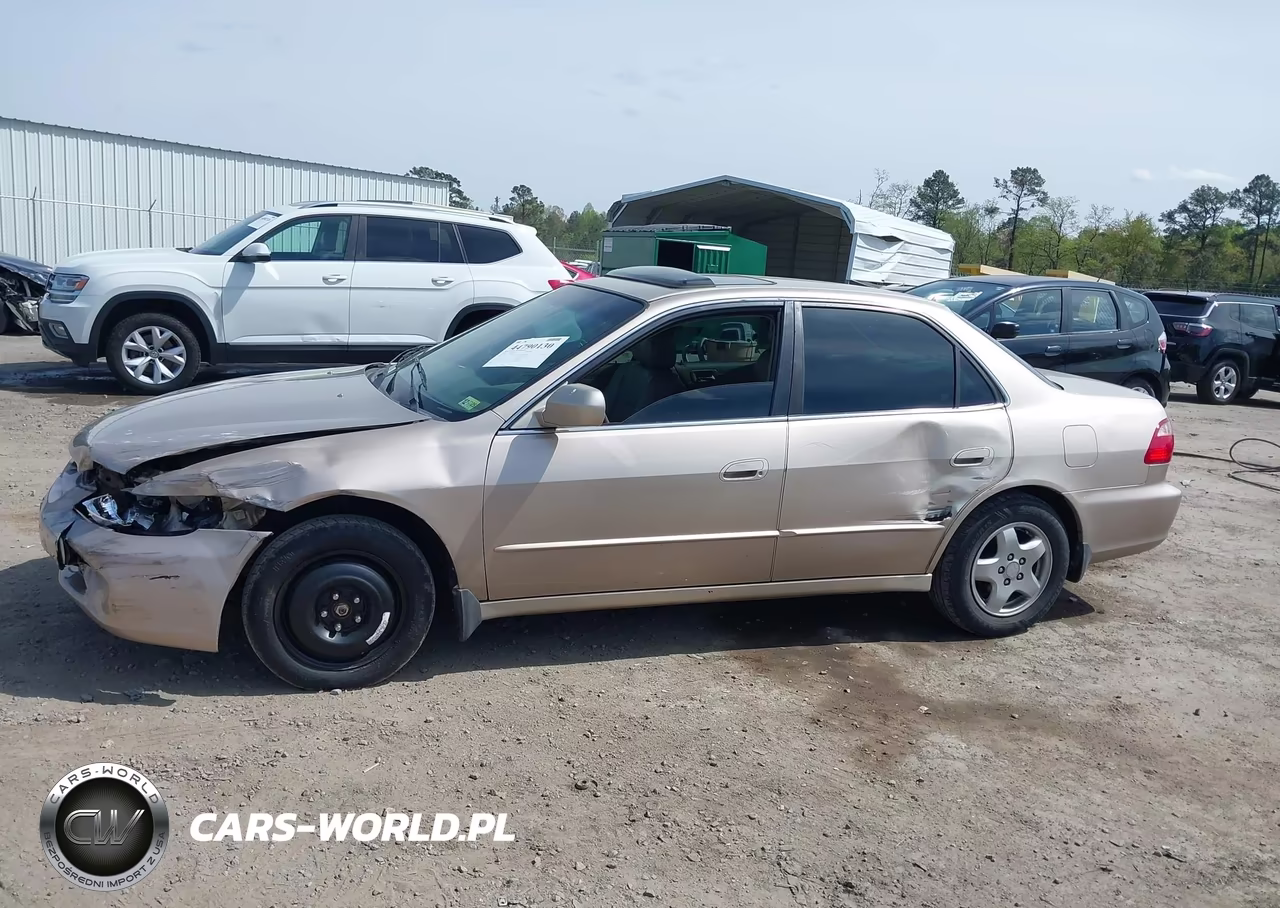 2000 Honda Accord 3.0 Ex VIN:1HGCG1654YA090147 - 14