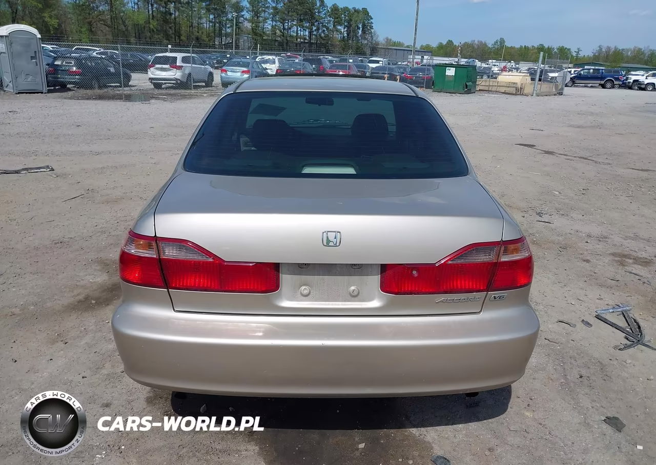 2000 Honda Accord 3.0 Ex VIN:1HGCG1654YA090147 - 16
