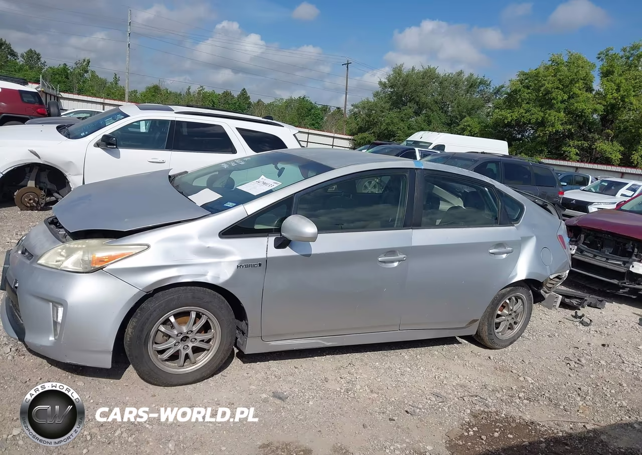 2012 Toyota Prius Two VIN:JTDKN3DU2C5430256 - 15