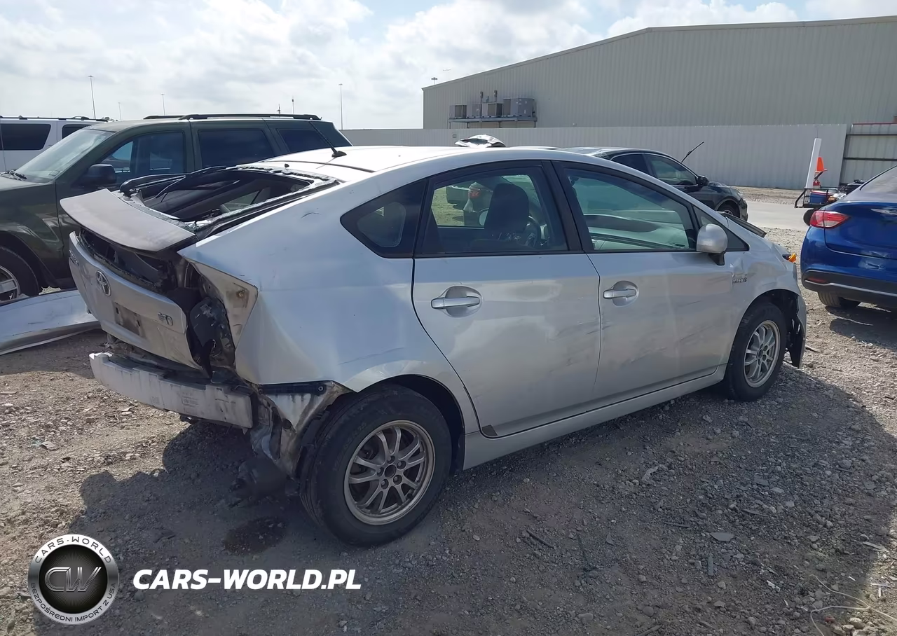 2012 Toyota Prius Two VIN:JTDKN3DU2C5430256 - 4
