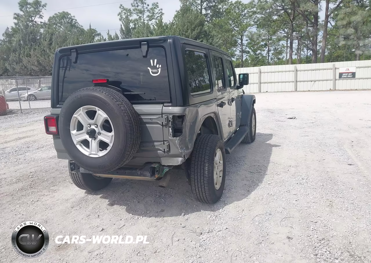 2018 Jeep Wrangler Unlimited Sport S 4X4 VIN:1C4HJXDN6JW253353 - 4