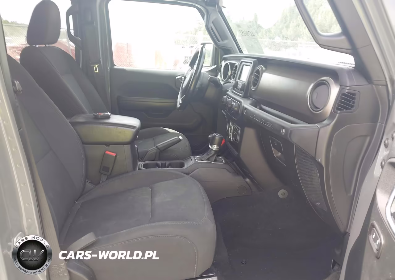2018 Jeep Wrangler Unlimited Sport S 4X4 VIN:1C4HJXDN6JW253353 - 5