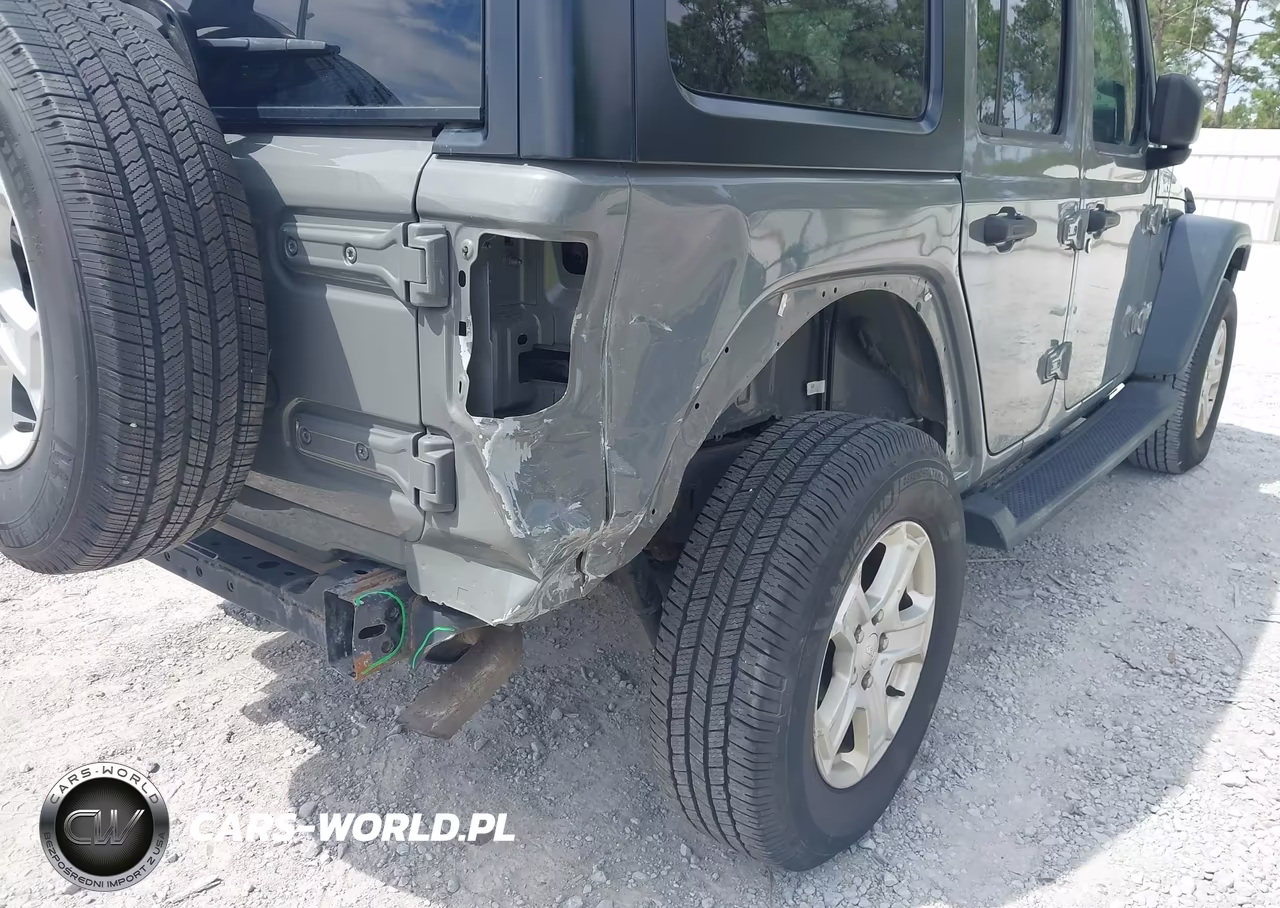 2018 Jeep Wrangler Unlimited Sport S 4X4 VIN:1C4HJXDN6JW253353 - 6