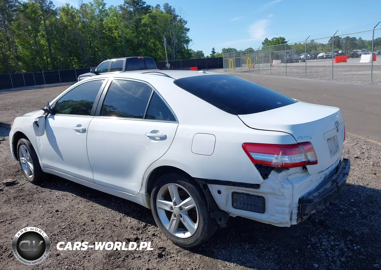 2011 Toyota Camry Le VIN:4T1BF3EK2BU772767 - 3