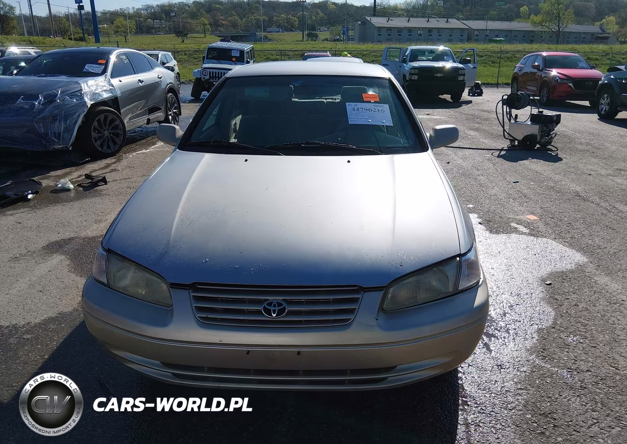 1999 Toyota Camry Le VIN:4T1BG22K5XU453429 - 12