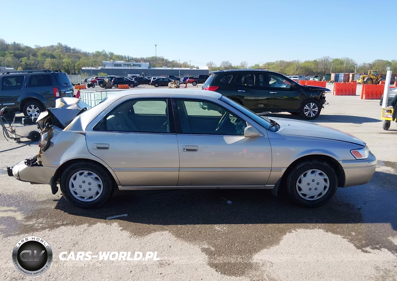 1999 Toyota Camry Le VIN:4T1BG22K5XU453429 - 13