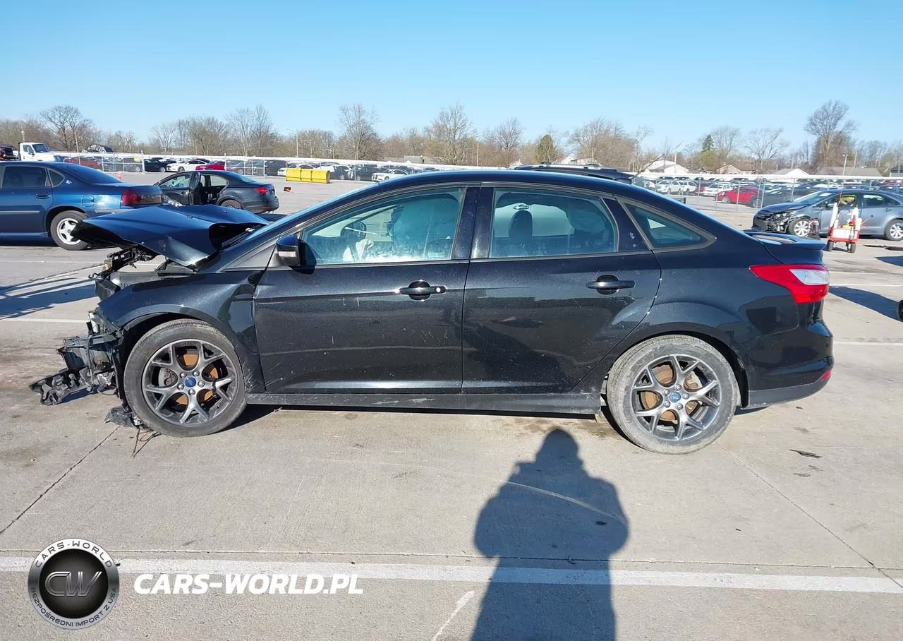 2014 Ford Focus Se VIN:1FADP3F27EL127802 - 13