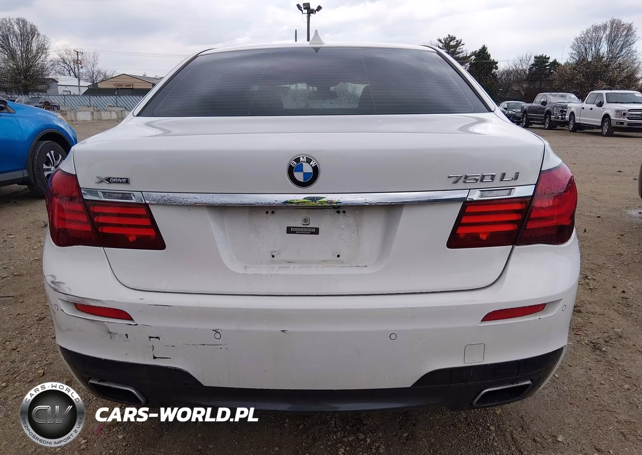 2015 BMW 750Li xDrive VIN:WBAYF8C57FD653978 - 17