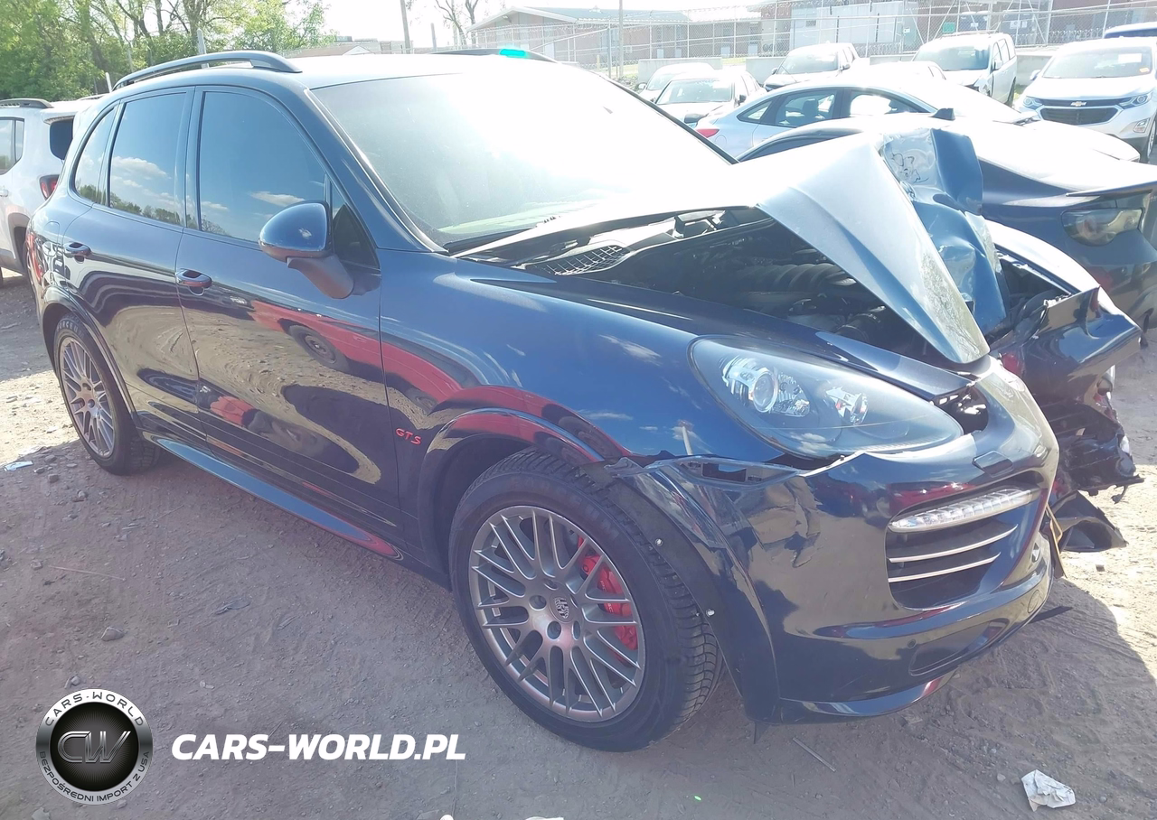 2013 Porsche Cayenne Gts