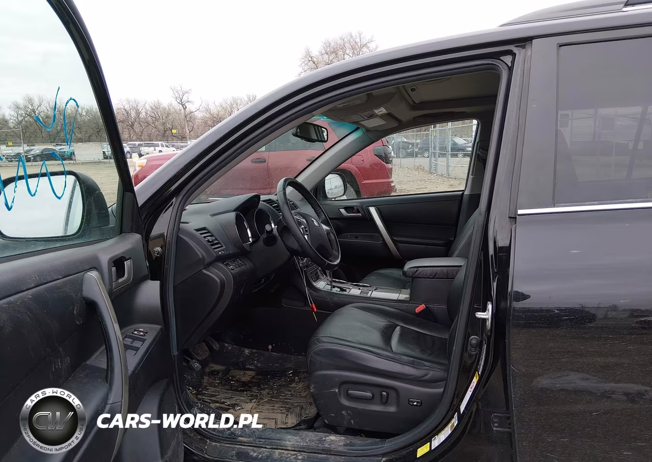2013 Toyota Highlander Se V6 VIN:5TDBK3EH3DS264142 - 5