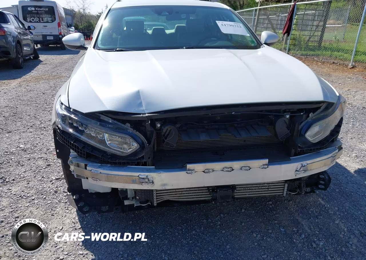 2022 Honda Accord Lx VIN:1HGCV1F15NA065692 - 17