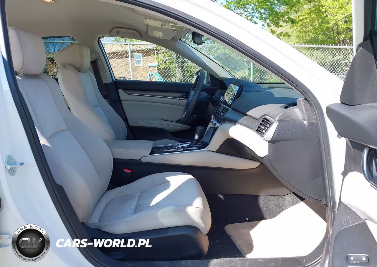 2022 Honda Accord Lx VIN:1HGCV1F15NA065692 - 5