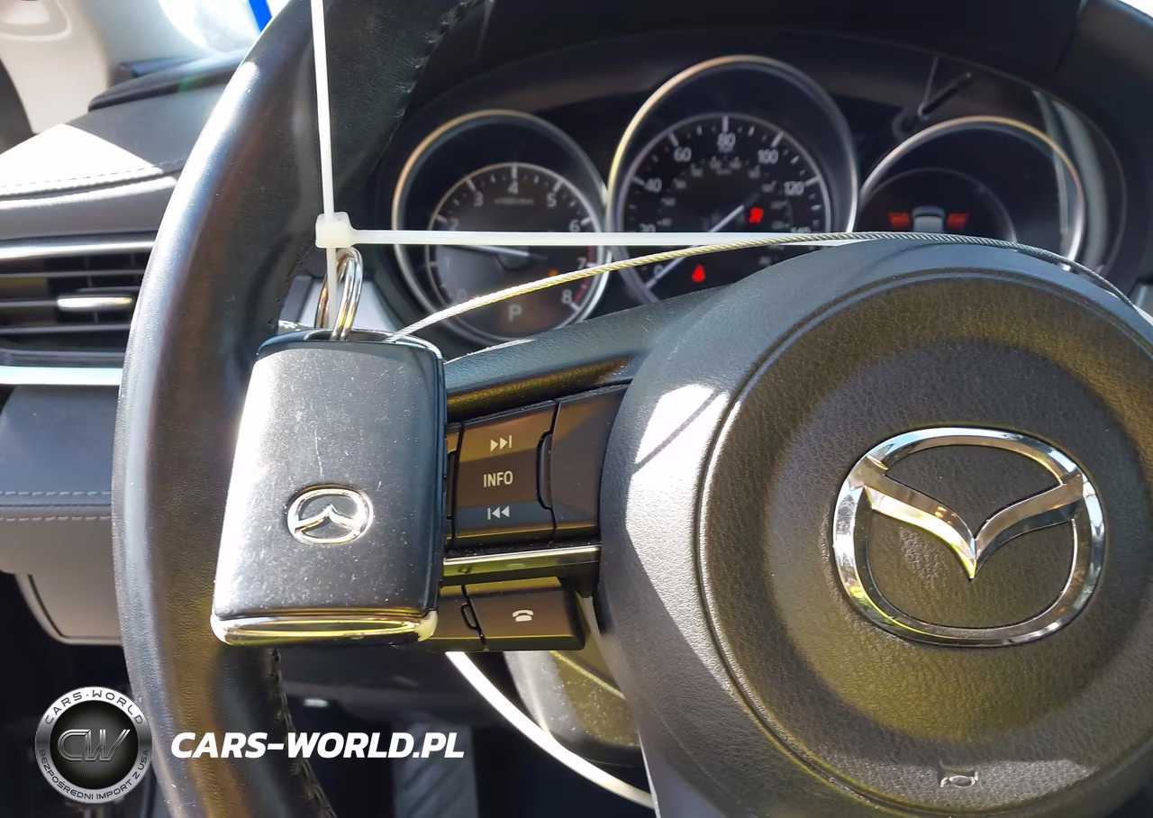 2020 Mazda Mazda6 Touring VIN:JM1GL1VM4L1514634 - 11