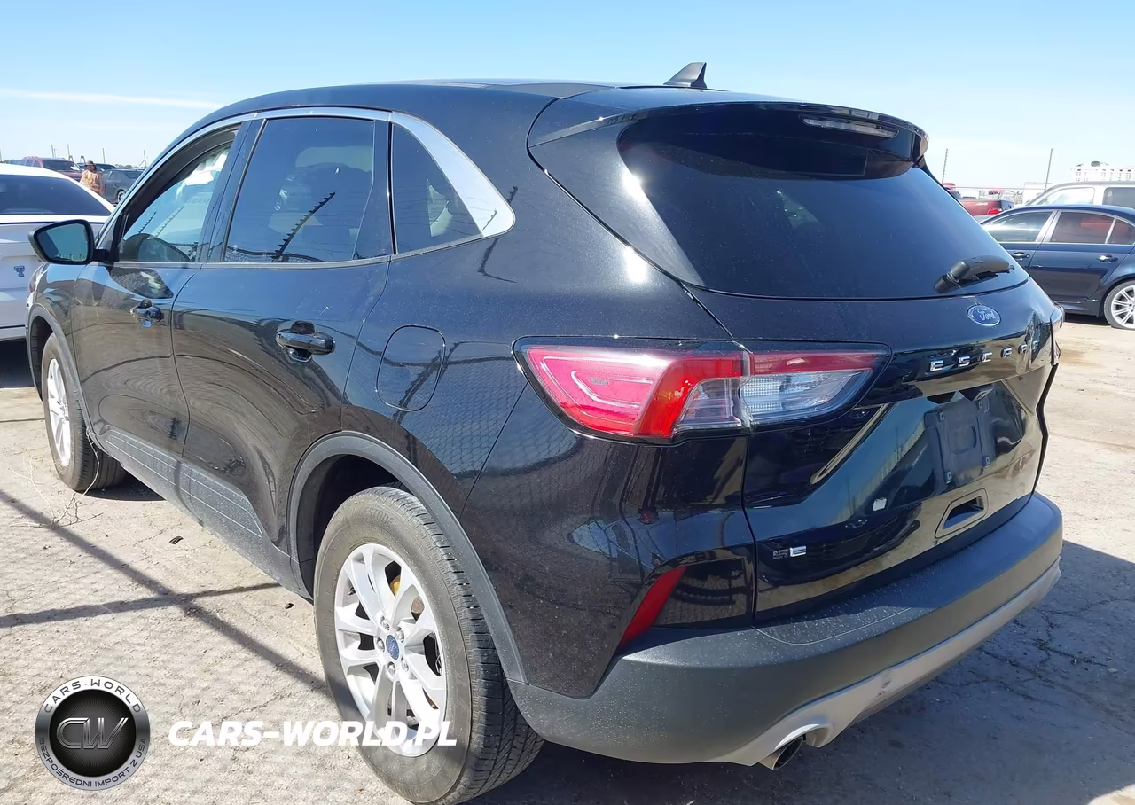 2022 Ford Escape Se VIN:1FMCU0G65NUA24043 - 3