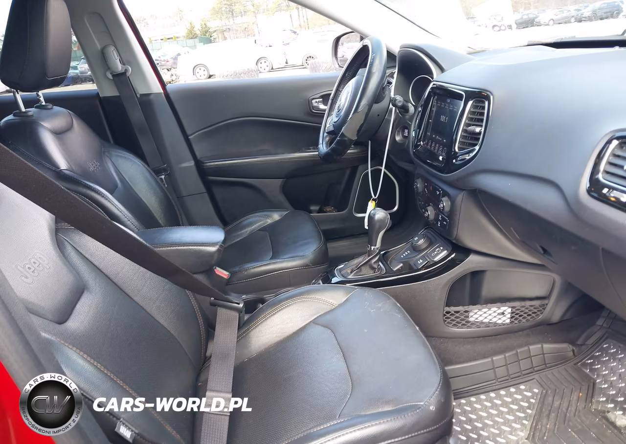 2018 Jeep Compass Limited 4X4 VIN:3C4NJDCB2JT482689 - 5
