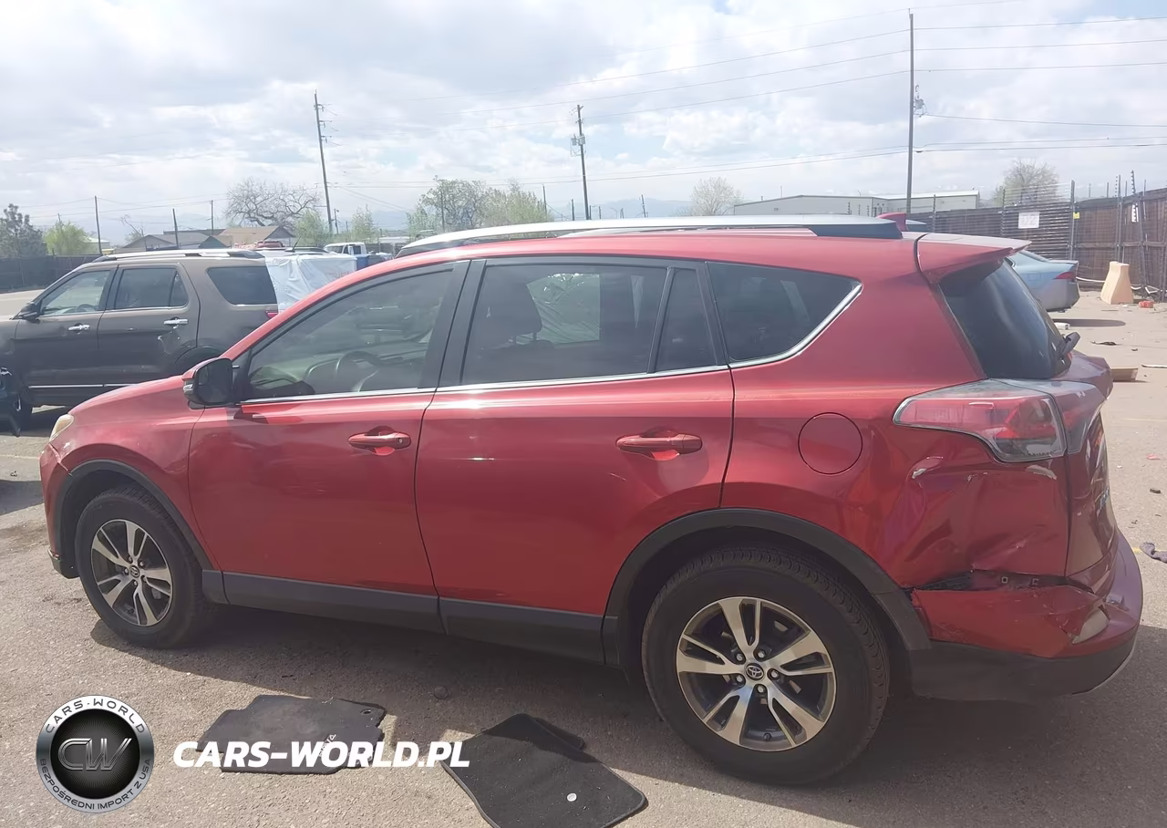 2017 Toyota Rav4 Xle VIN:JTMWFREV9HJ100850 - 15