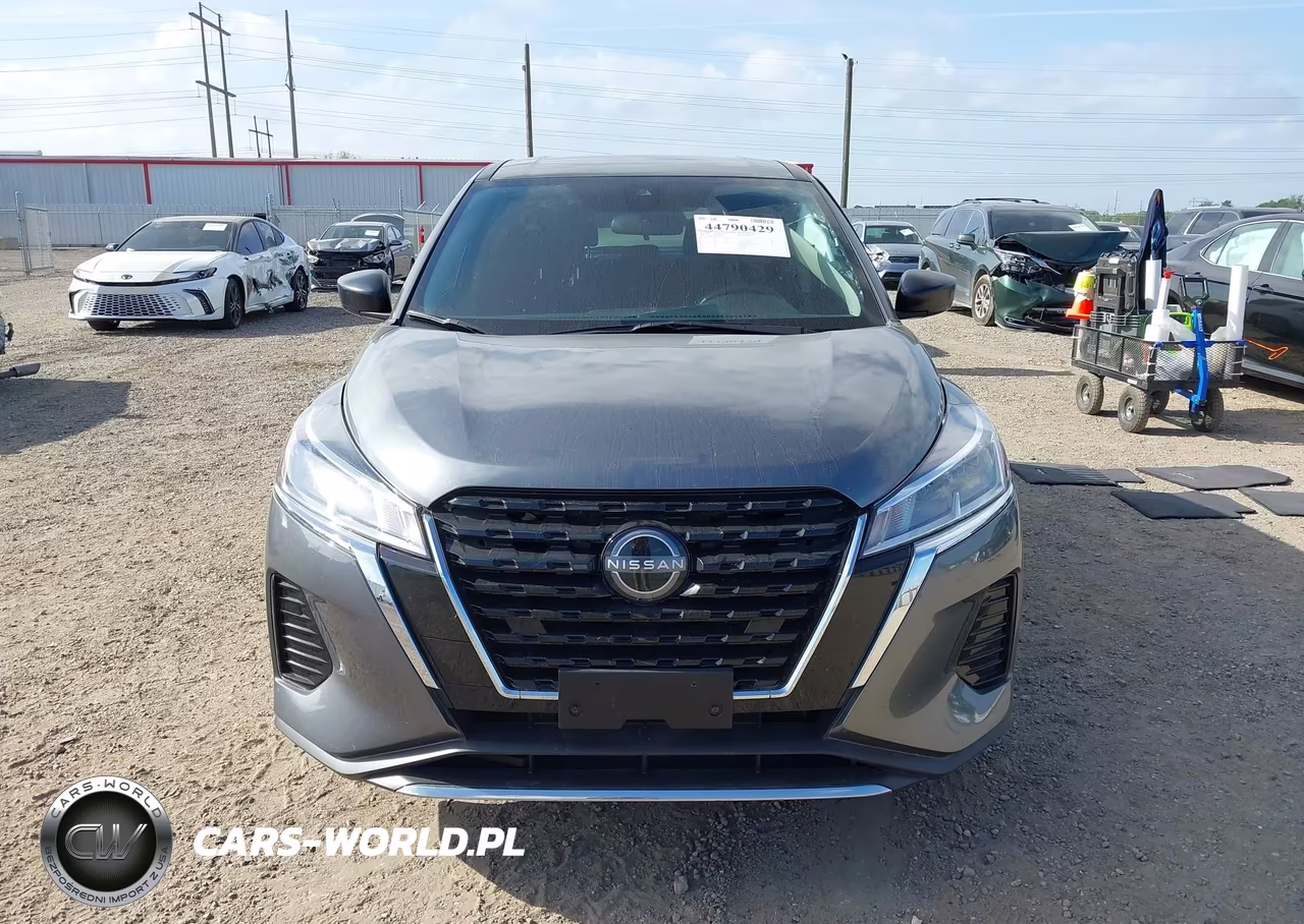 2025 Nissan Kicks Play S VIN:3N1CP5BV8SL493241 - 12