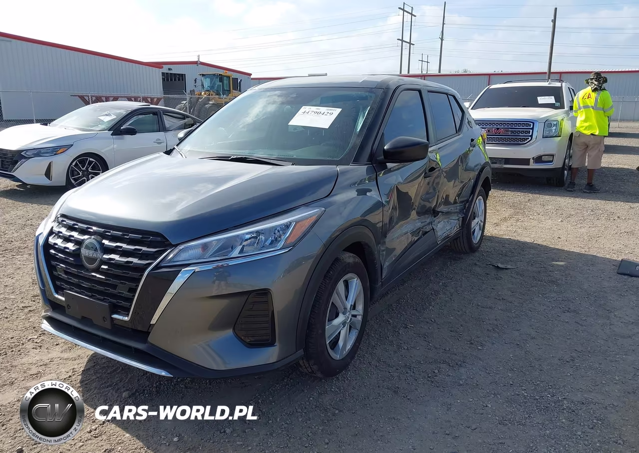 2025 Nissan Kicks Play S VIN:3N1CP5BV8SL493241 - 2