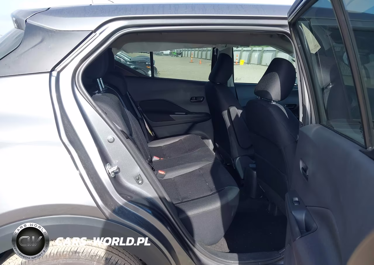 2025 Nissan Kicks Play S VIN:3N1CP5BV8SL493241 - 8