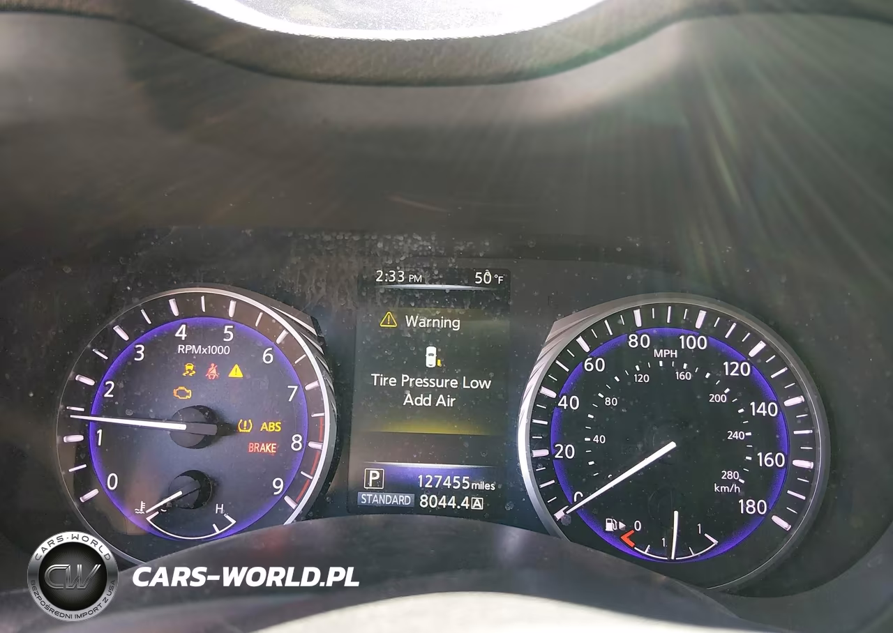 2015 Infiniti Q50 Premium VIN:JN1BV7AR1FM396475 - 7