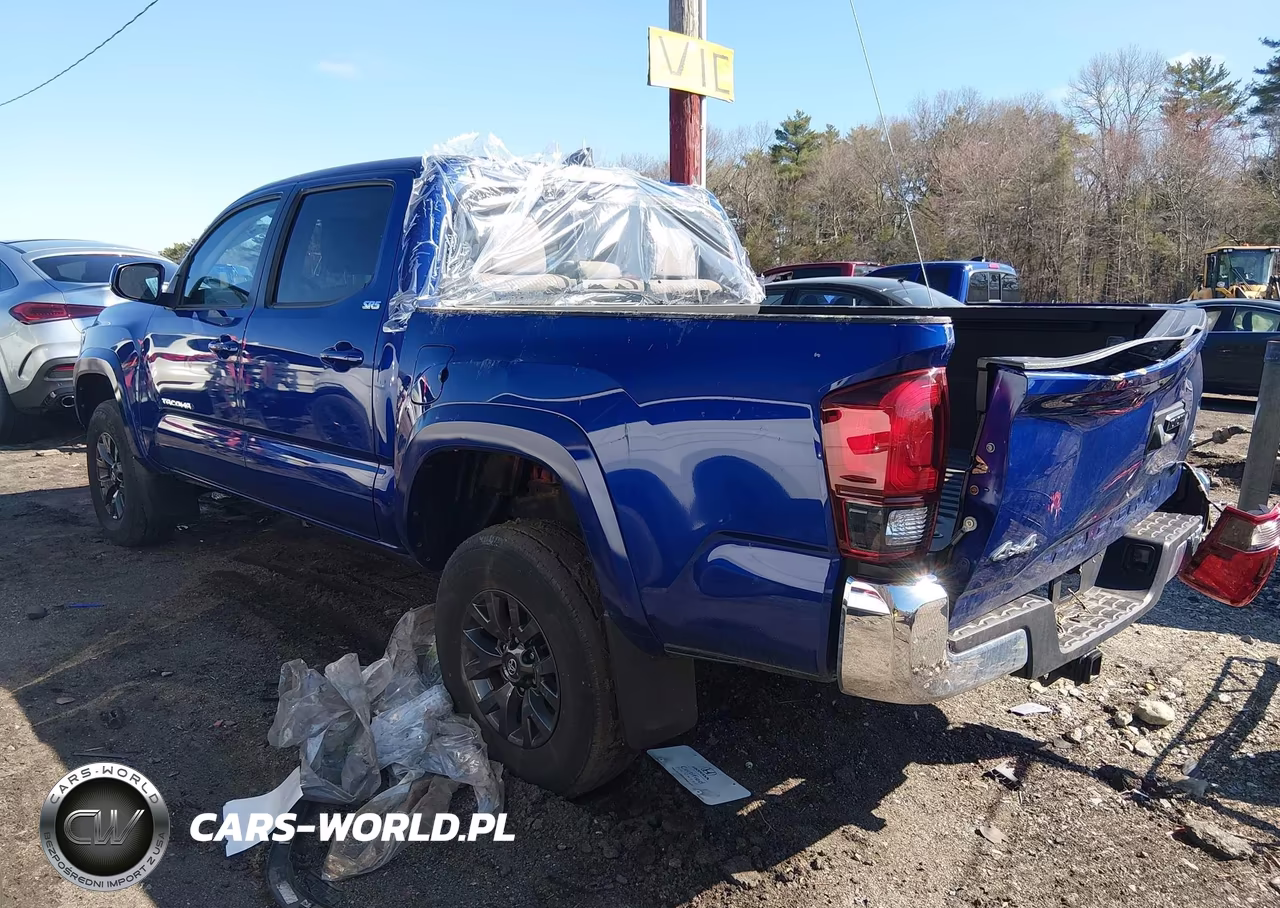 2022 Toyota Tacoma Sr5 V6 VIN:3TMCZ5AN4NM531894 - 3