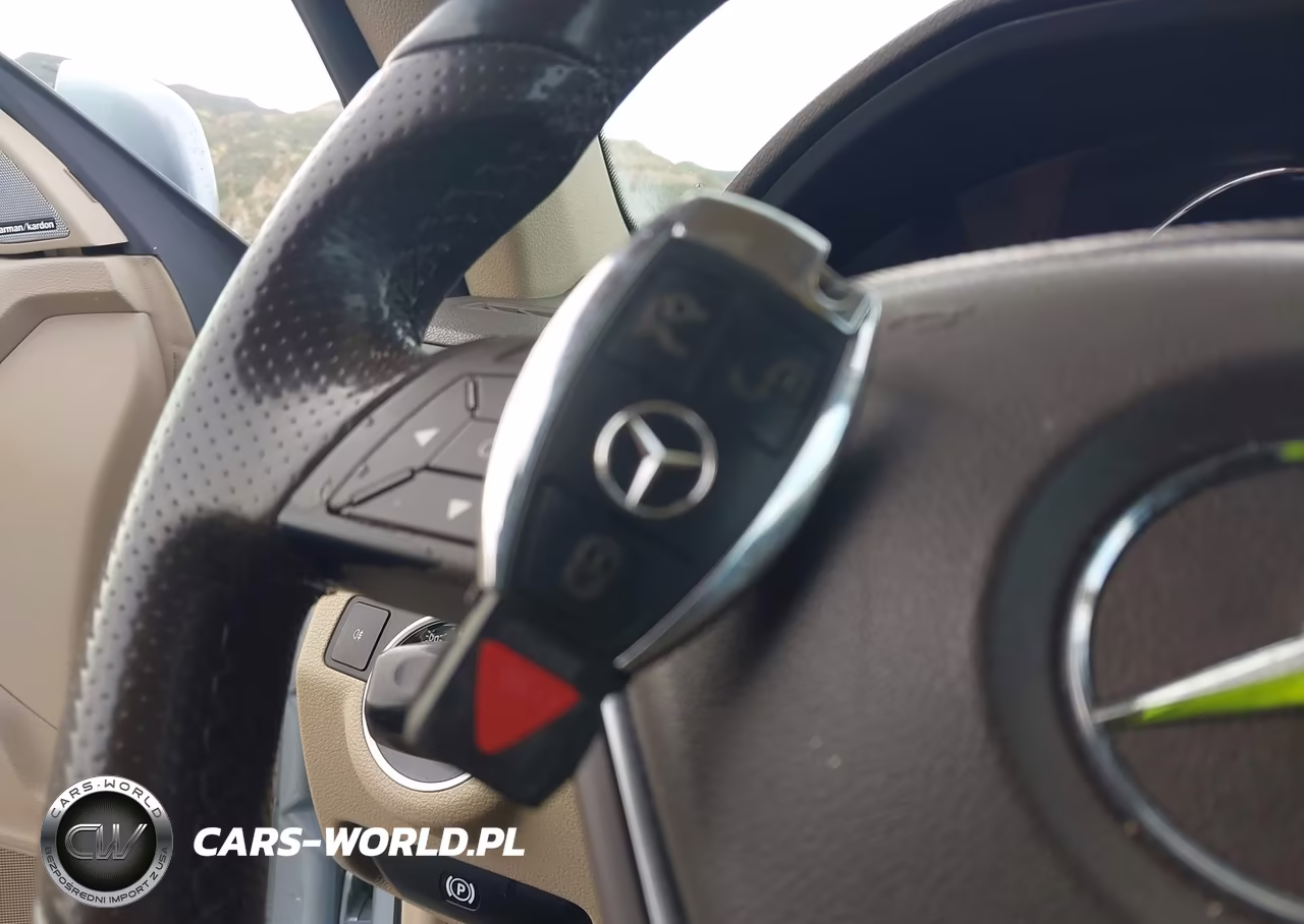 2013 Mercedes-Benz E 350 VIN:WDDKK5KF3DF203765 - 11
