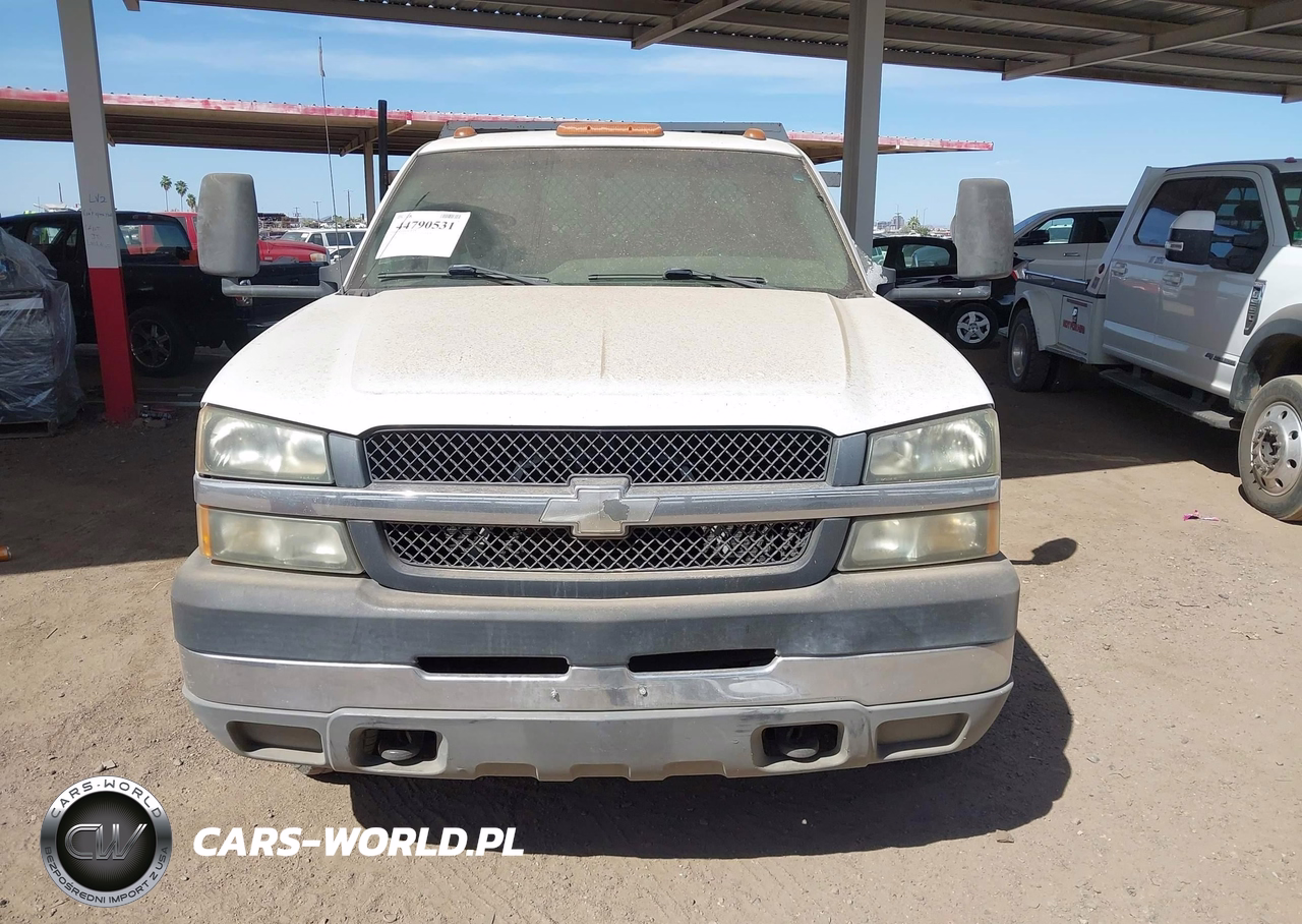 2005 Chevrolet Silverado 3500 Chassis Work Truck VIN:1GBJC39245E310359 - 12