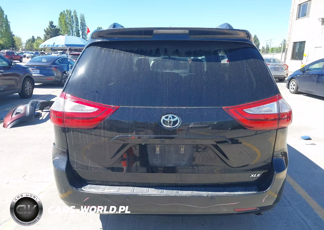 2015 Toyota Sienna Xle 8 Passenger VIN:5TDYK3DC5FS553719 - 17